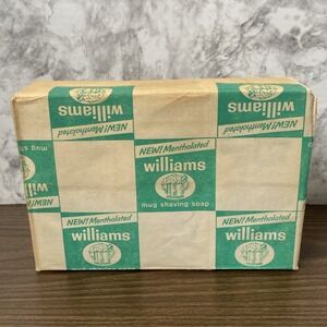NOS 12 VTG Williams Mentholated Mug Shaving Soap 1.75 Oz 50g Bar Discontinued